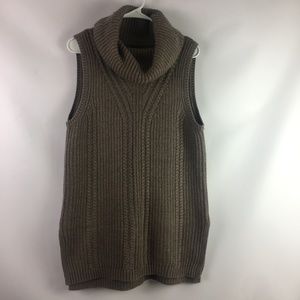 Banana Republic Sleeveless Cowlneck Cableknit